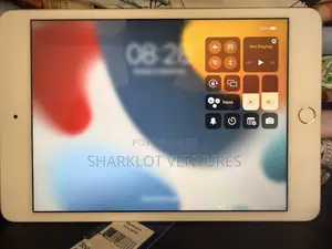 Apple iPad mini 4 64 GB White