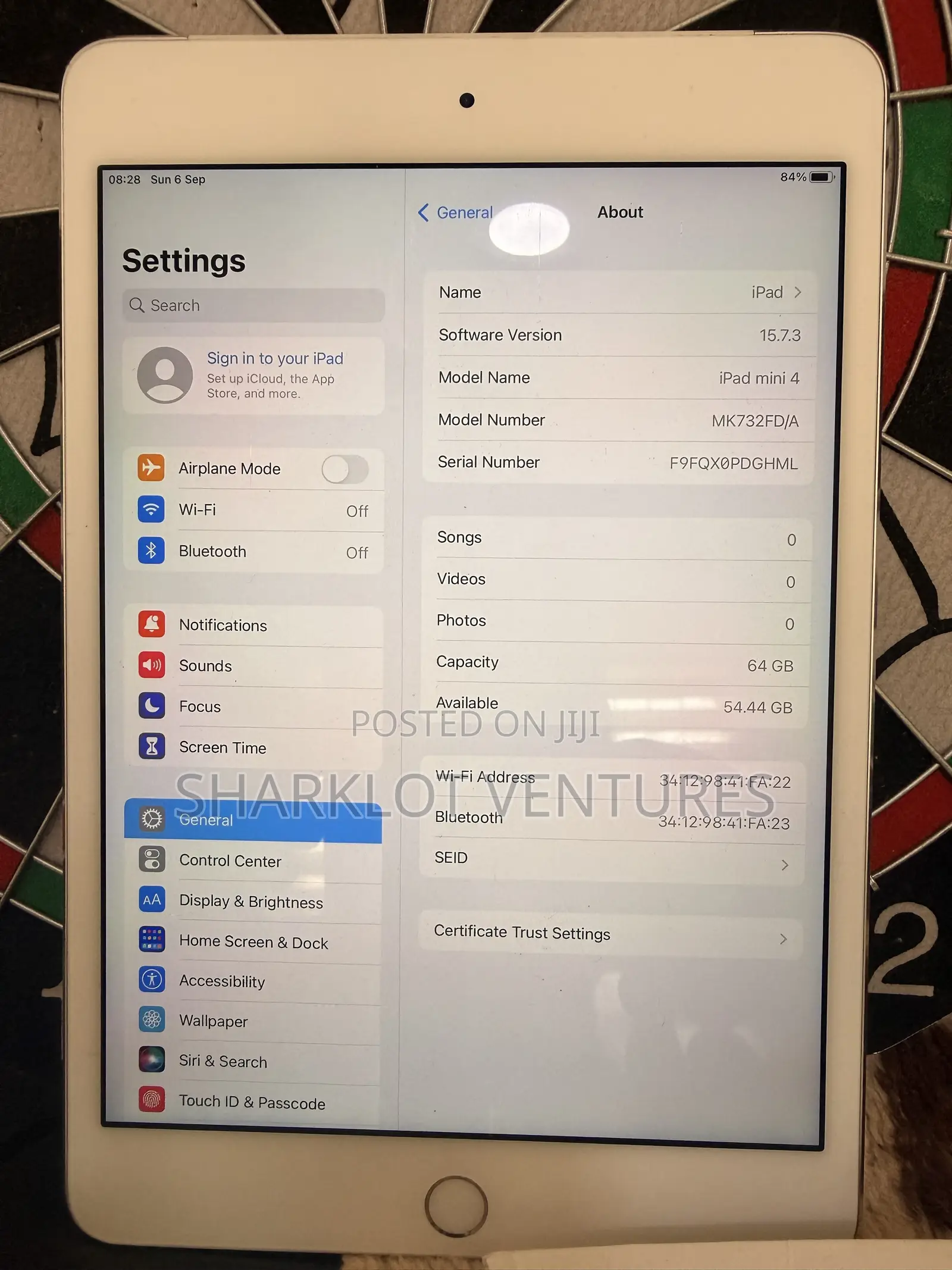 Apple iPad mini 4 64 GB White