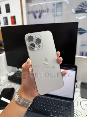 Apple iPhone 15 Pro Max 256 GB Silver