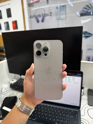 Apple iPhone 15 Pro Max 256 GB Silver