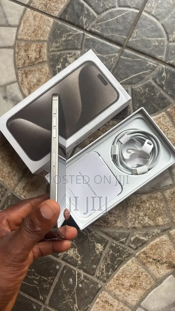 Apple iPhone 15 Pro Max 512 GB Gray