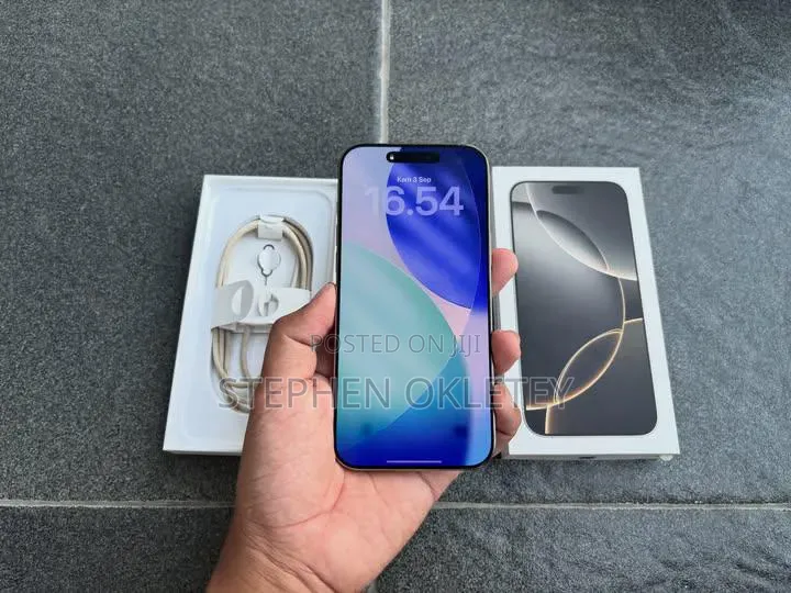 Apple iPhone 15 Pro Max 256 GB Silver