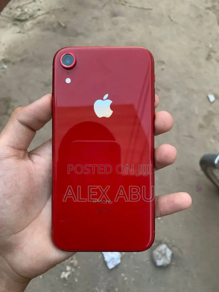 Apple iPhone XR 64 GB Red