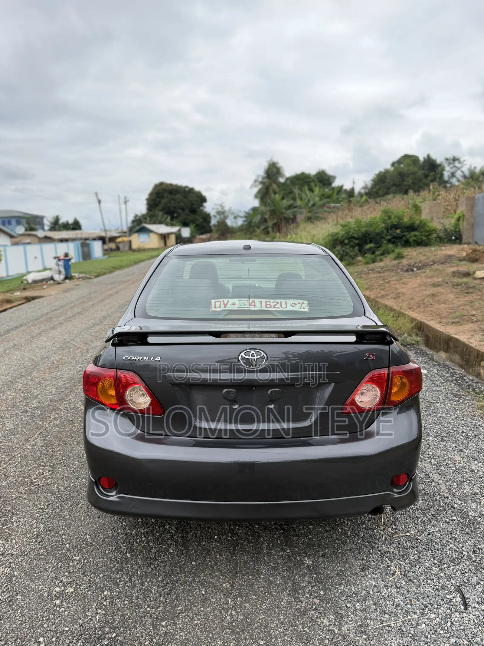 Toyota Corolla S 4dr Sedan (1.8L 4cyl 4A) 2010 Gray