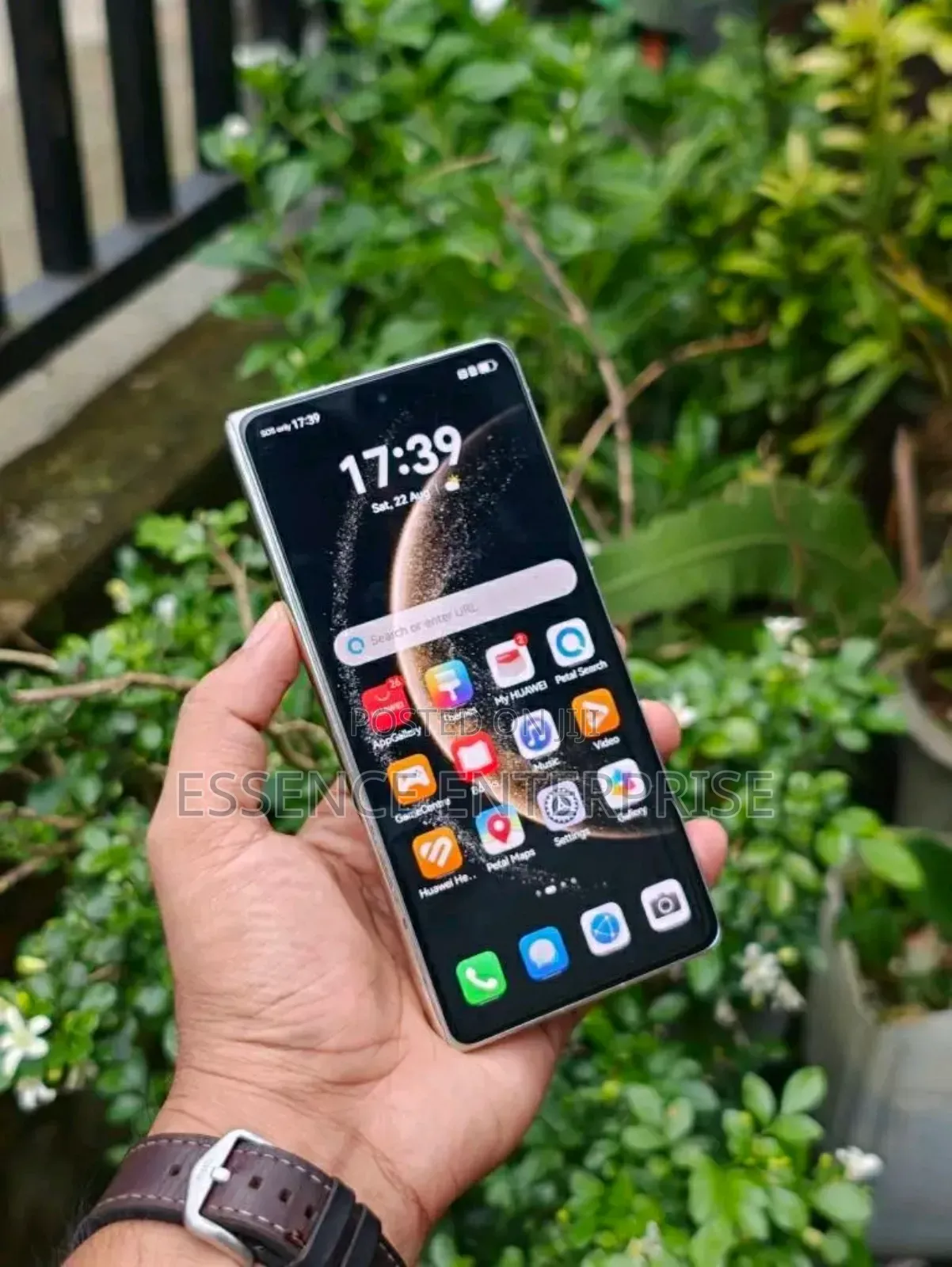 New Huawei Mate X6 512 GB Red
