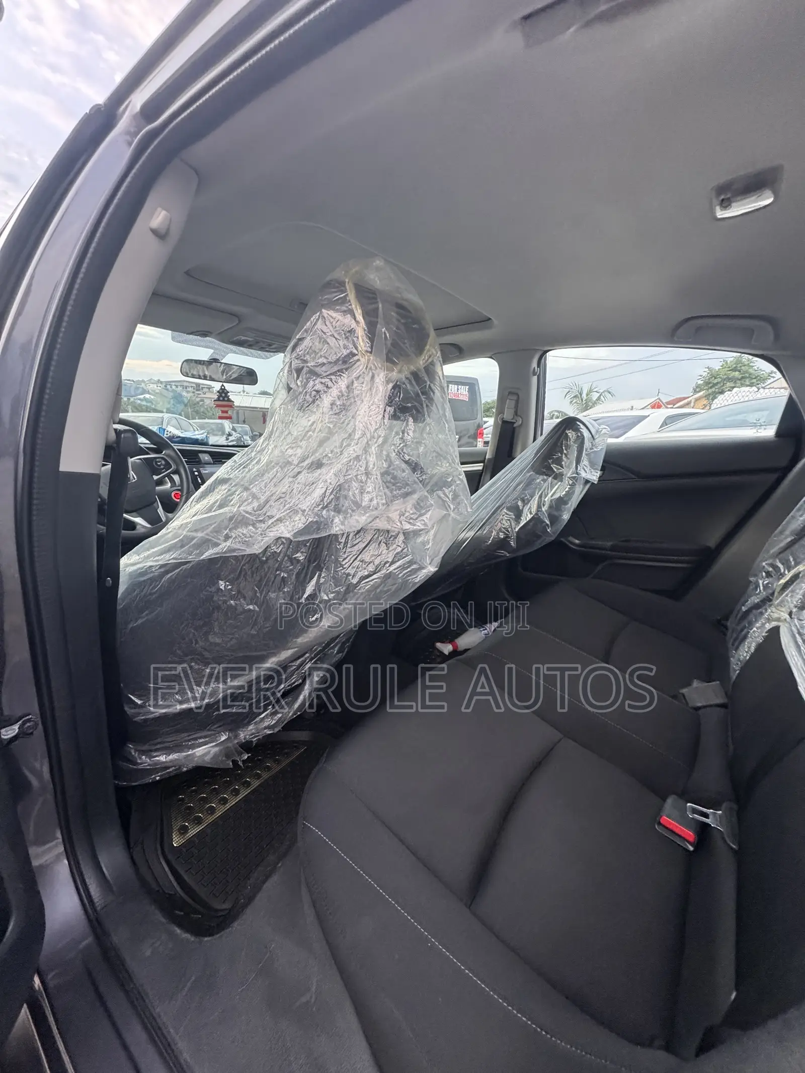 Honda Civic EX 4dr Sedan (1.5L 4cyl) 2016 Gray