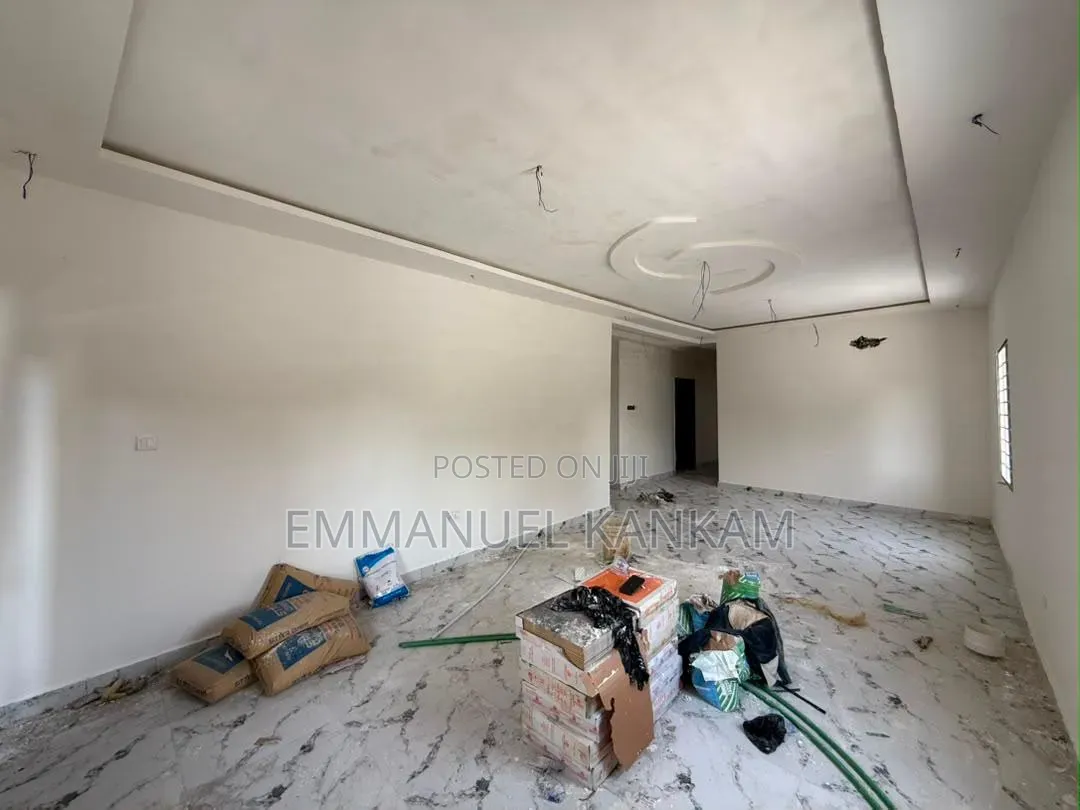 3bdrm House in GREDA Estate for sale