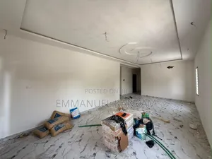 3bdrm House in GREDA Estate for sale
