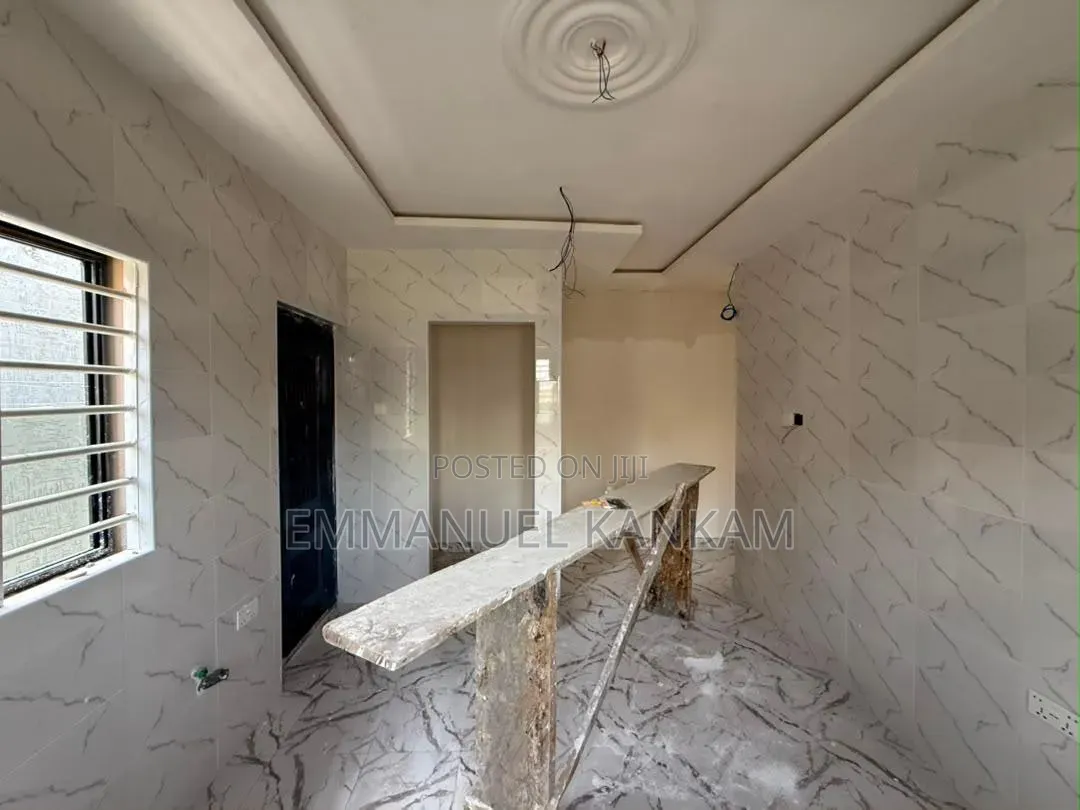 3bdrm House in GREDA Estate for sale