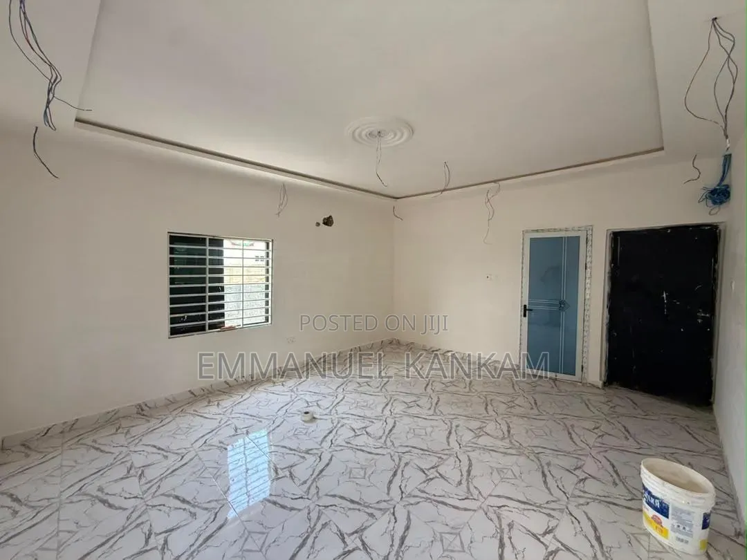 3bdrm House in GREDA Estate for sale