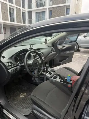 Nissan Sentra 2019 Black