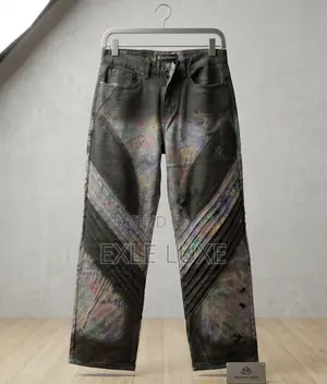 Paint Splash Distressed Jeans