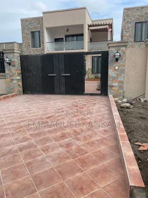 4bdrm House in Baatsona Total for sale