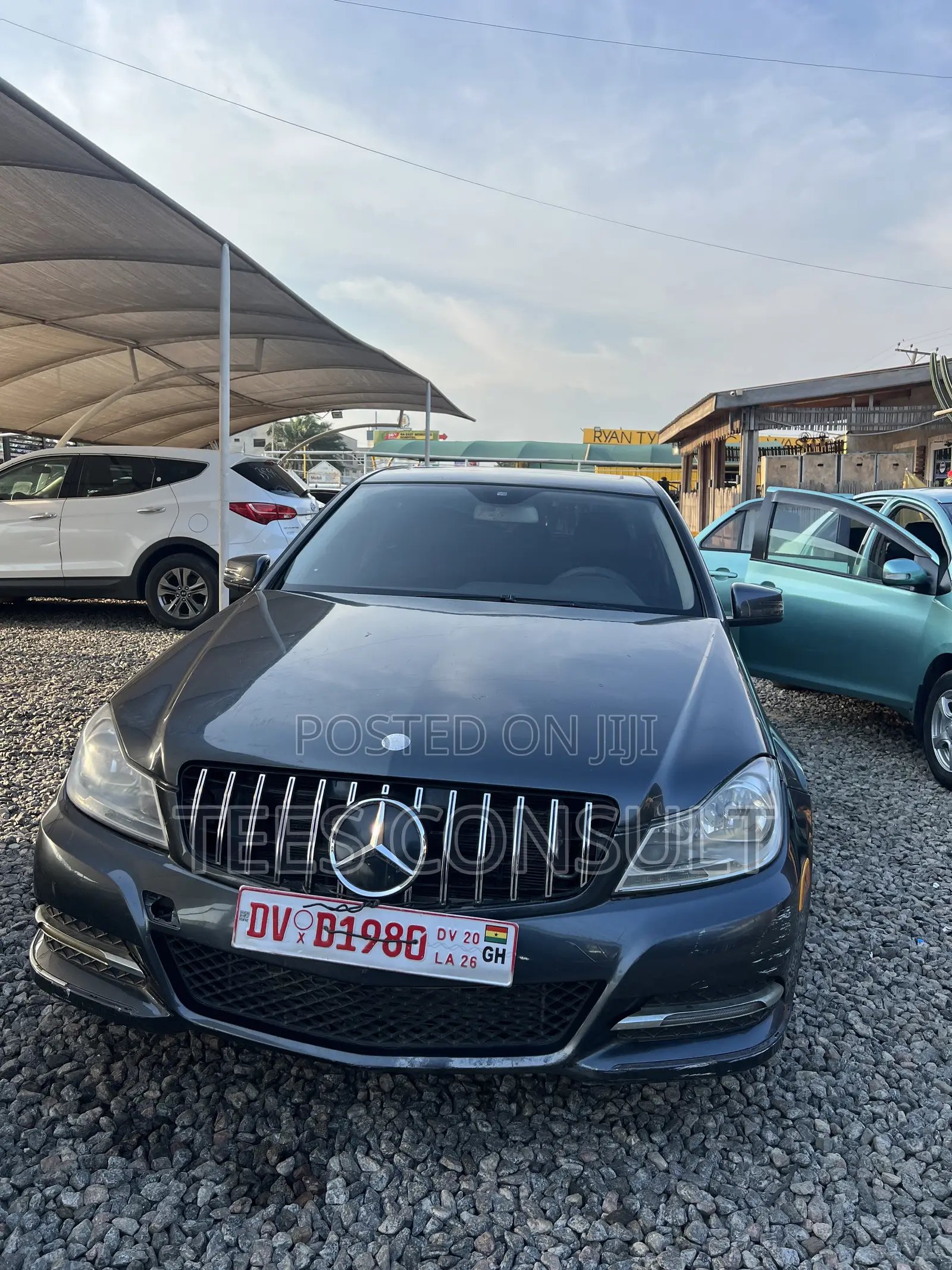 Mercedes-Benz C250 2013 Green