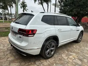 Volkswagen Atlas SEL Premium 4Motion 2019 White