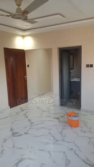 6bdrm House in Asylum Down, Trust Towers Area for rent