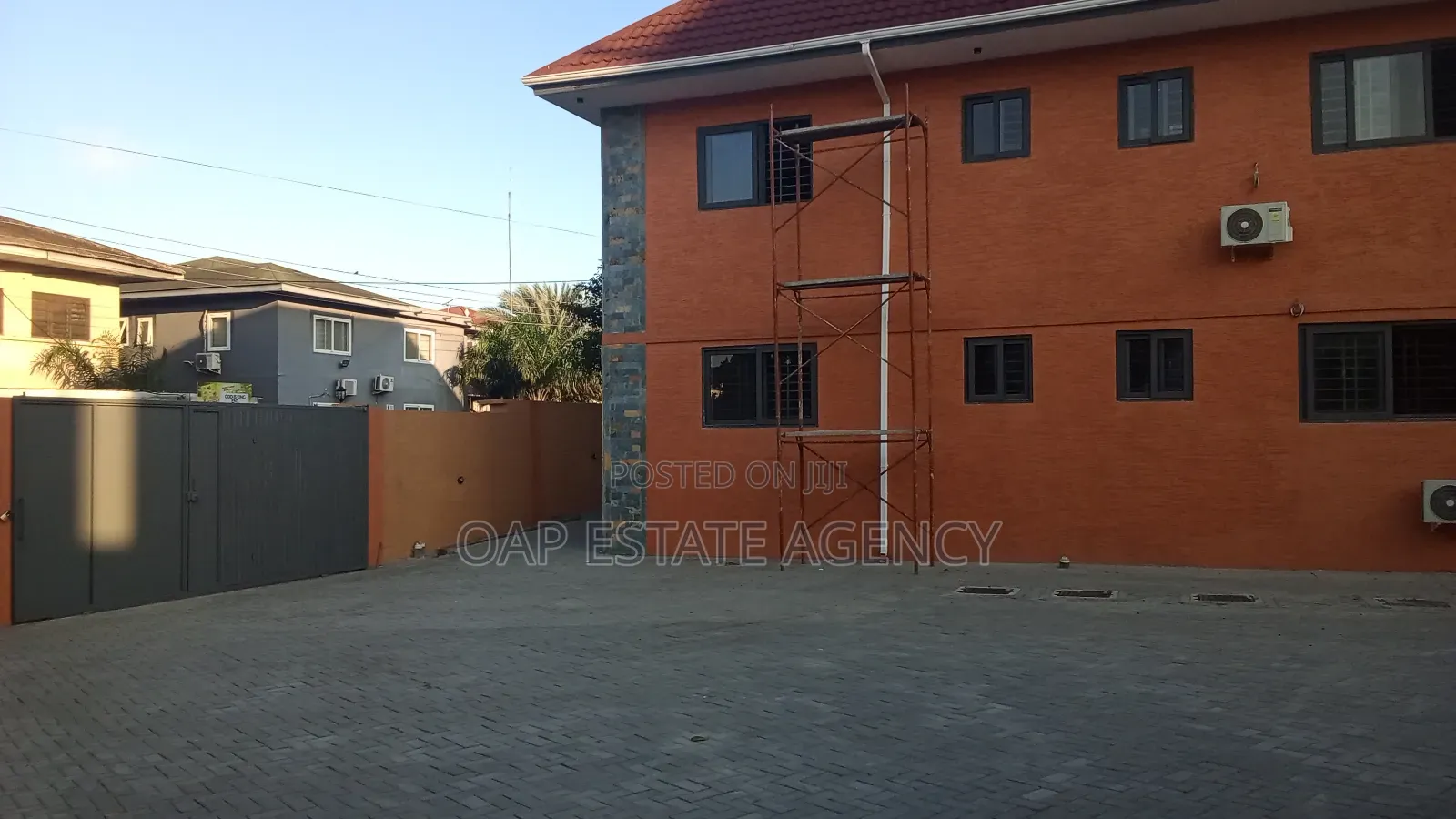 6bdrm House in Asylum Down, Trust Towers Area for rent