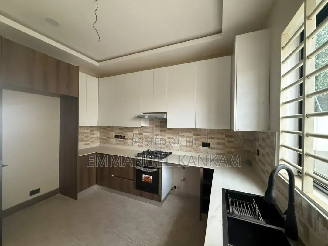 3bdrm House in Baatsona Total for sale