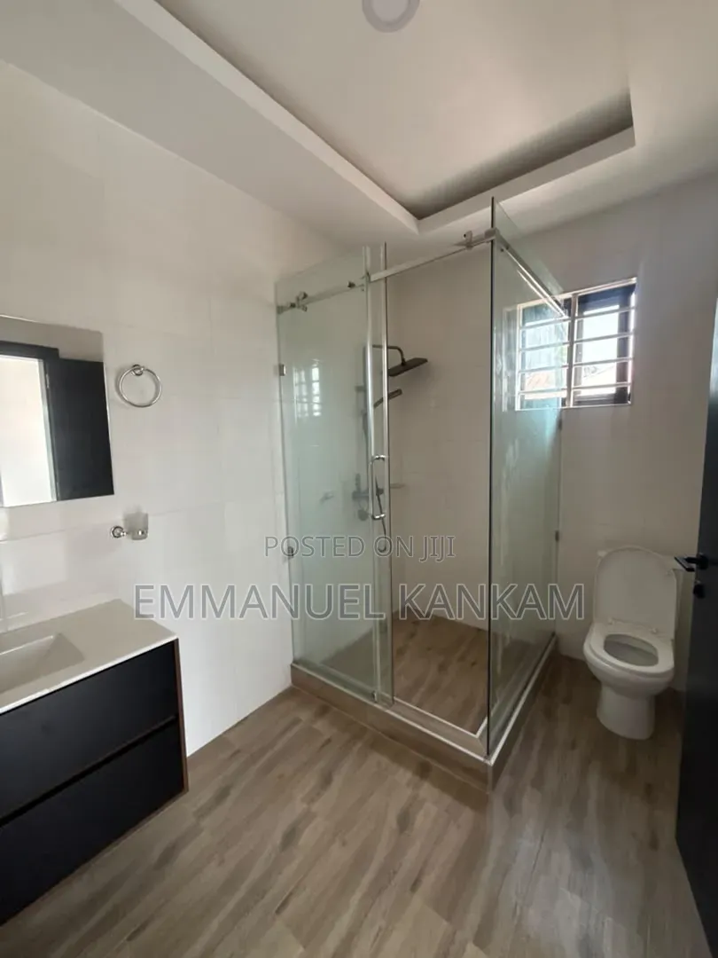 3bdrm House in Baatsona Total for sale
