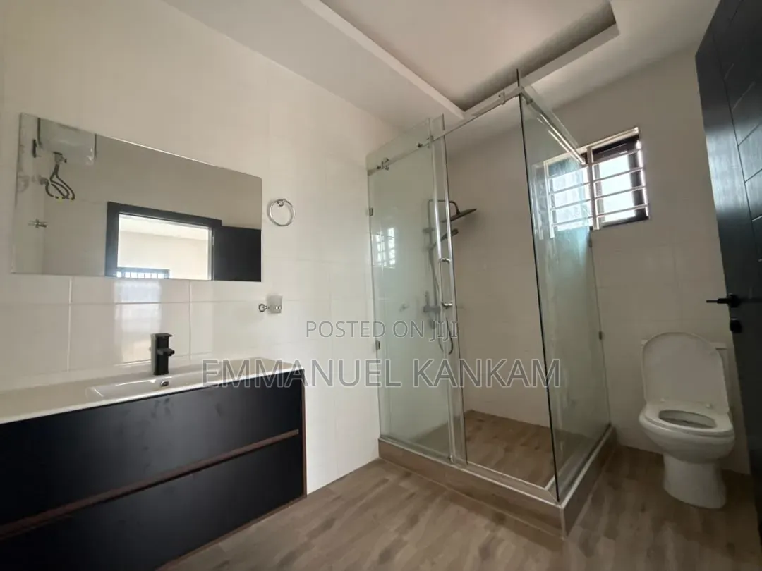 3bdrm House in Baatsona Total for sale