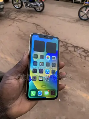 Apple iPhone XR 64 GB Yellow
