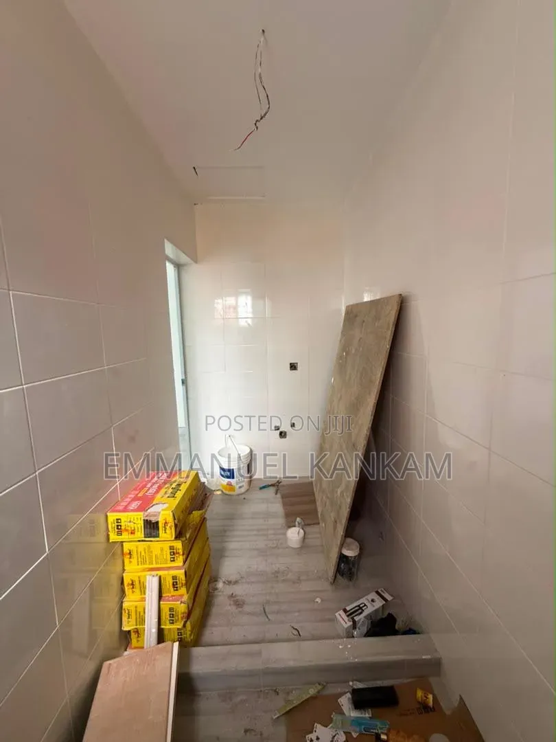 4bdrm House in Sakumono for sale