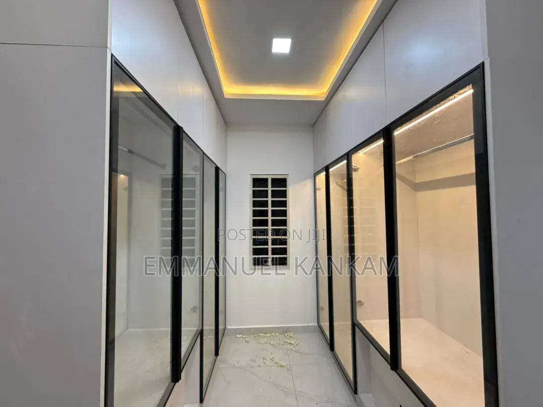 4bdrm House in Lashibi for sale
