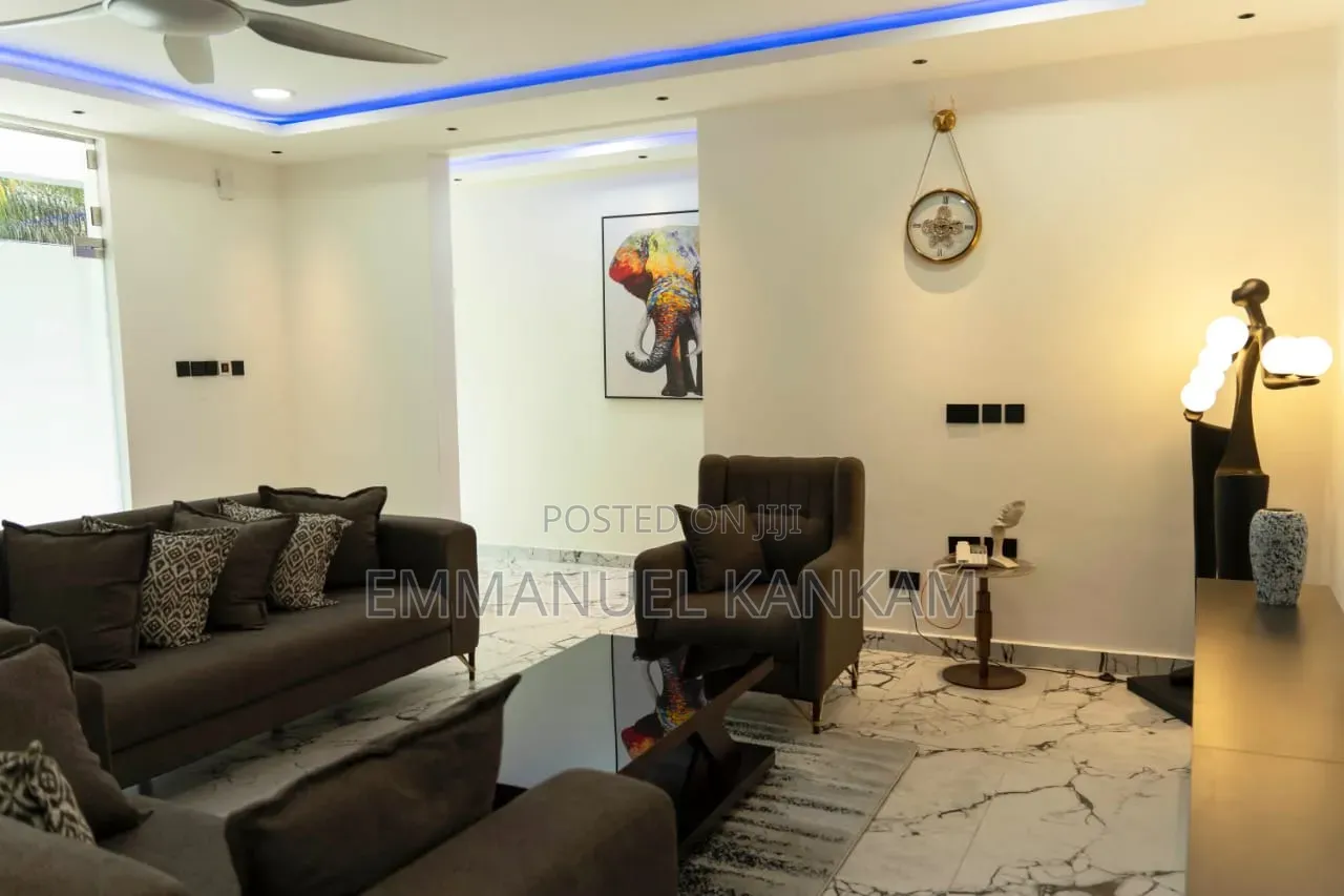 Furnished 2bdrm Apartment in Manet Junction for rent