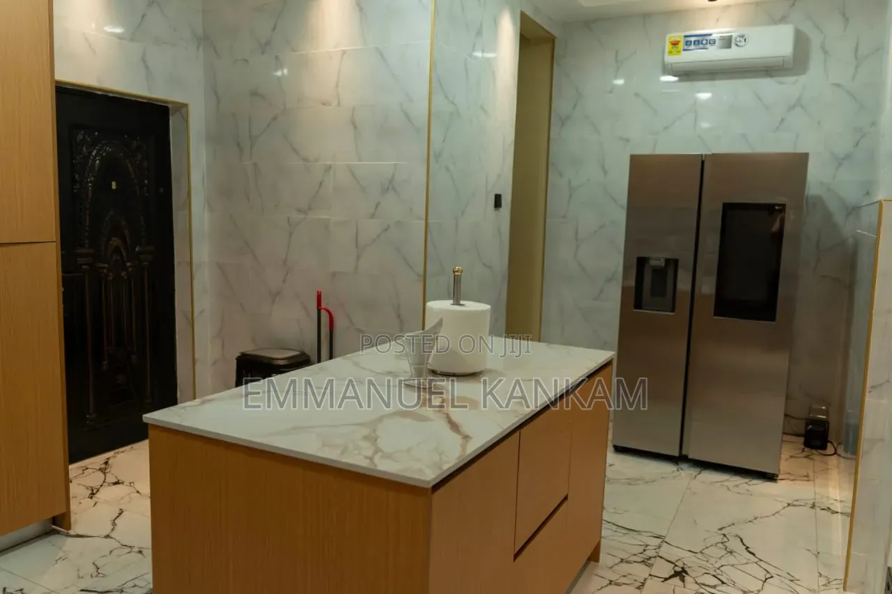 Furnished 2bdrm Apartment in Manet Junction for rent