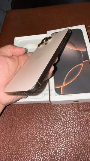 New Apple iPhone 16 Pro Max 512 GB Gold