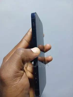 Apple iPhone 12 64 GB Black
