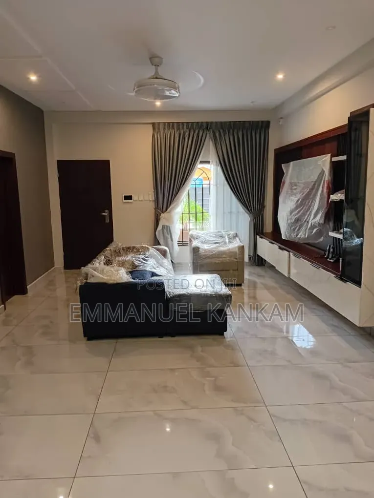 Furnished 2bdrm Apartment in Baatsona Total for rent