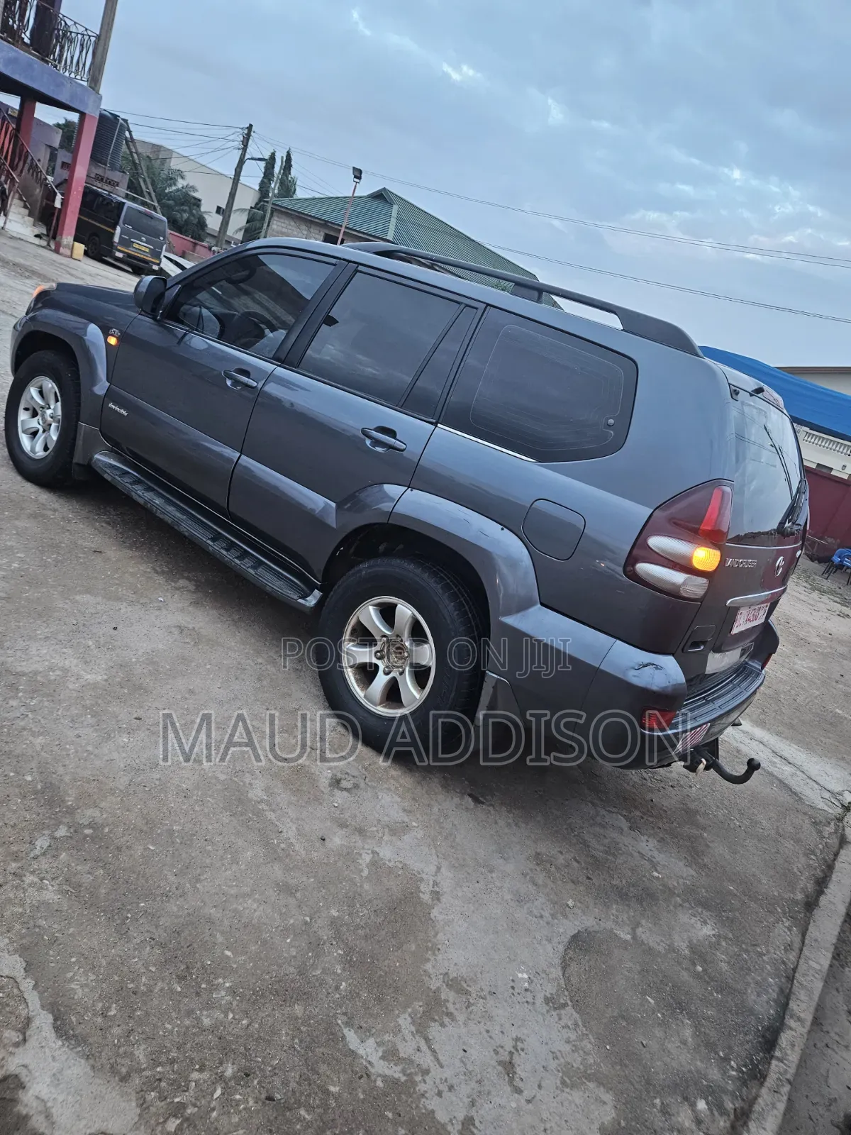 Toyota Land Cruiser Prado 2010 Gray
