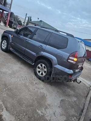 Toyota Land Cruiser Prado 2010 Gray