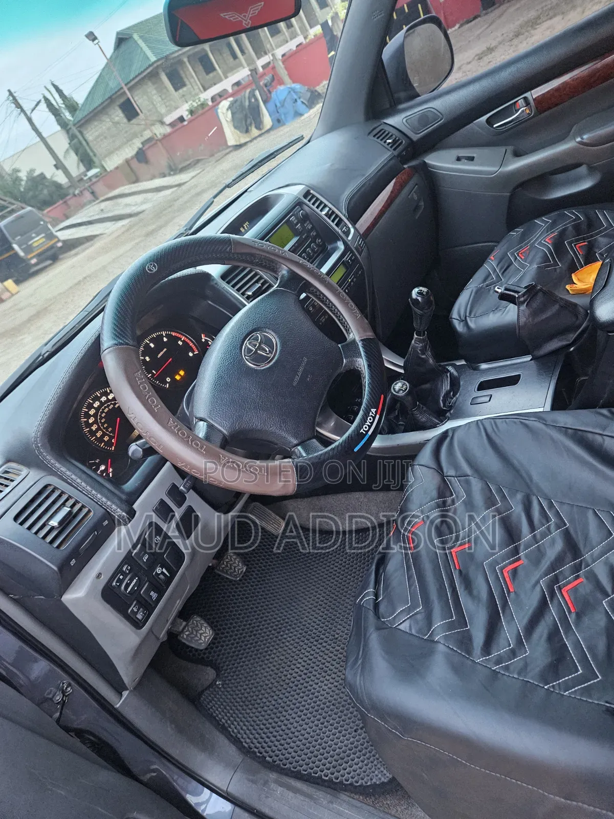 Toyota Land Cruiser Prado 2010 Gray