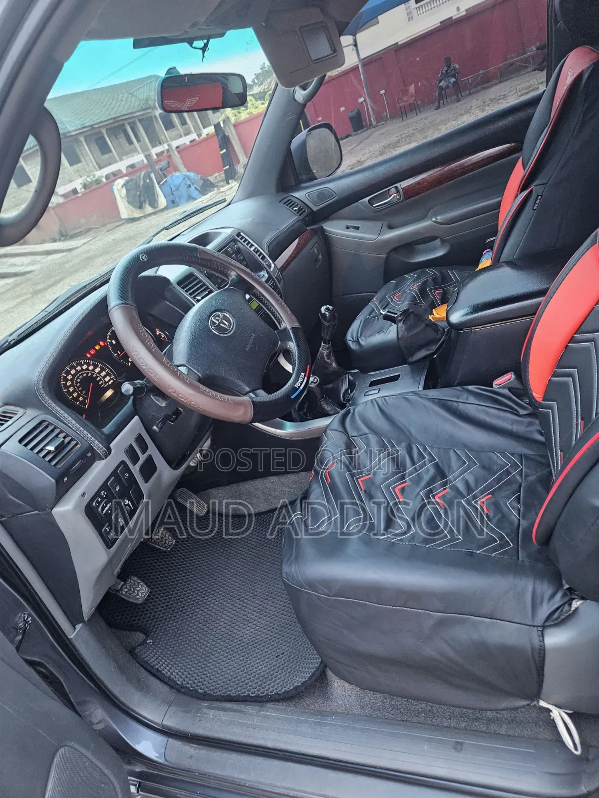 Toyota Land Cruiser Prado 2010 Gray