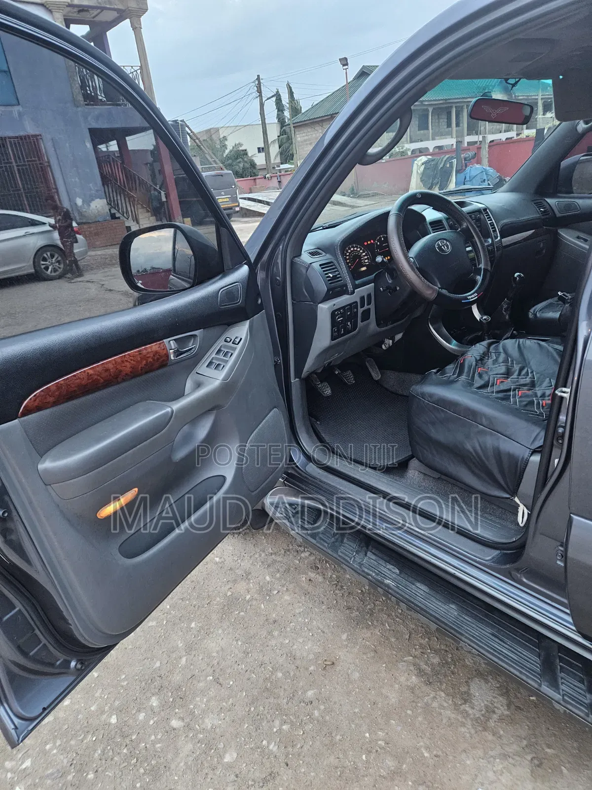 Toyota Land Cruiser Prado 2010 Gray