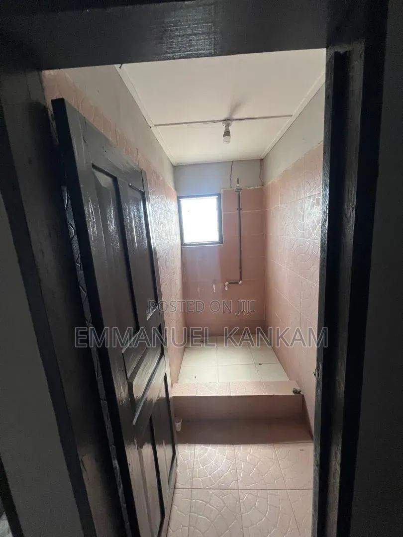 1bdrm Apartment in Tsui-Bleoo for rent