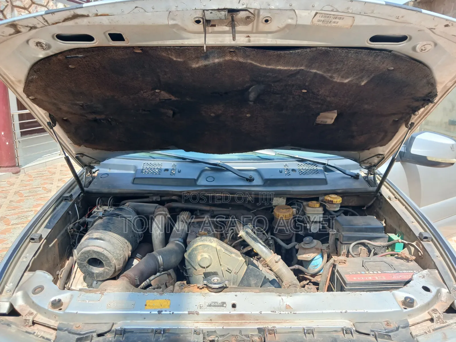 Tata Safari 2011 Silver