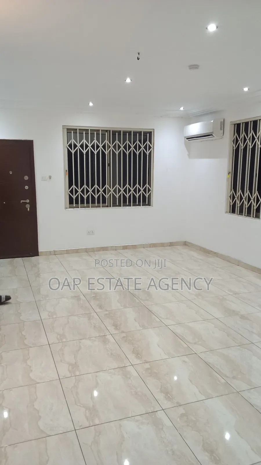 5bdrm House in Airport Residential for rent