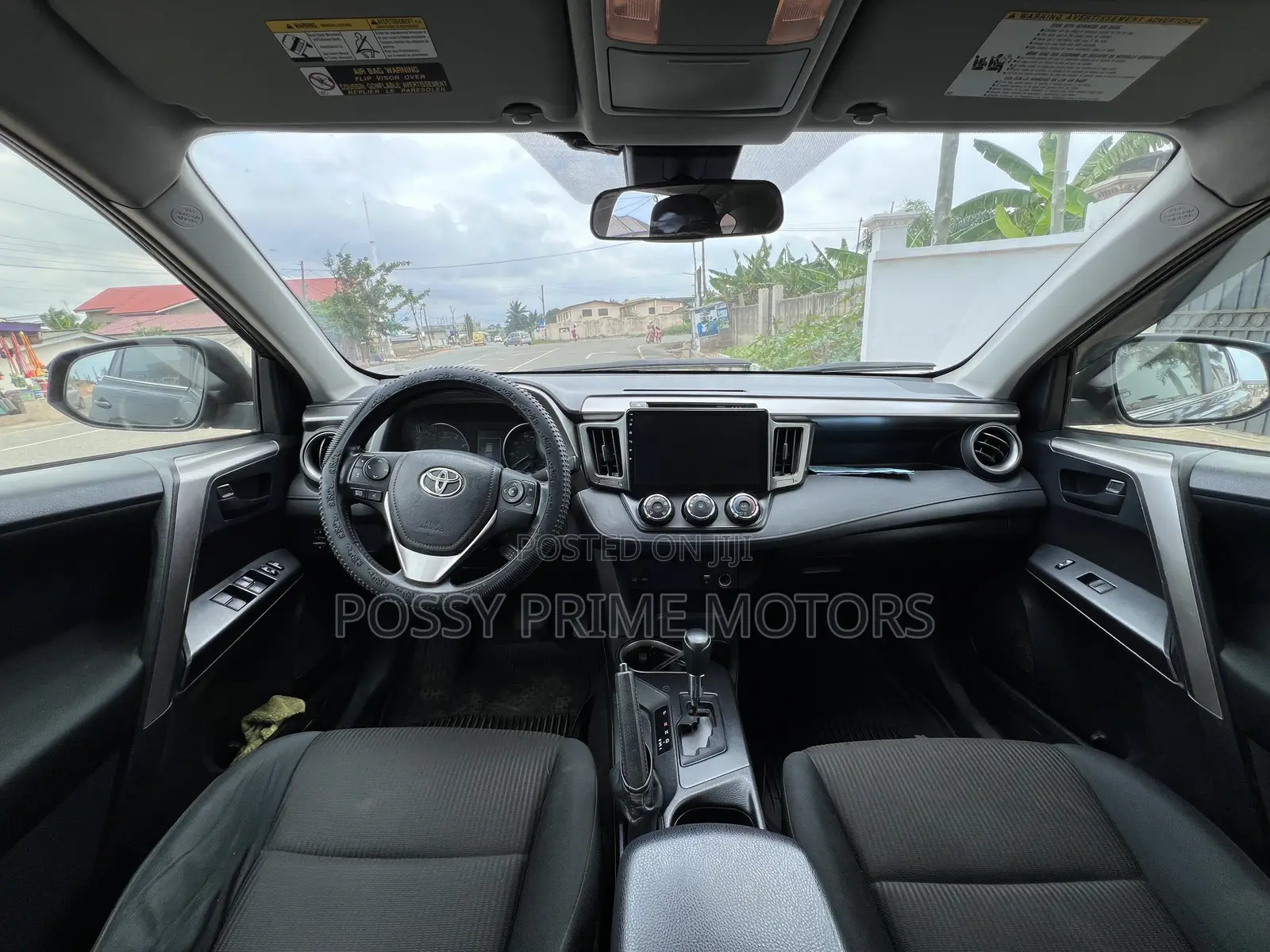Toyota RAV4 LE 4dr SUV (2.5L 4cyl 6A) 2018 Blue