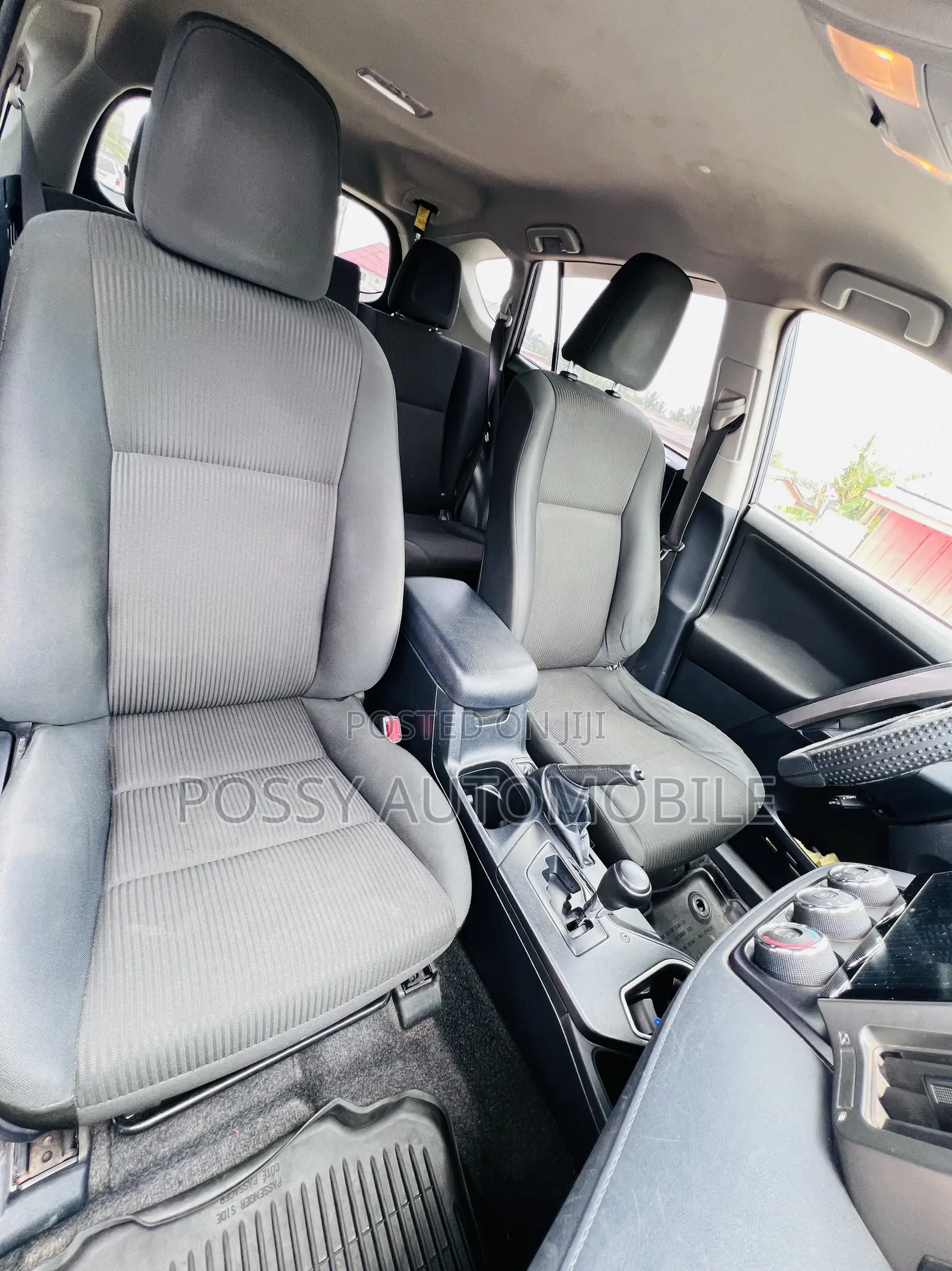 Toyota RAV4 Limited 4dr SUV AWD (2.5L 4cyl 6A) 2018 Blue