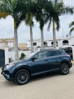 Toyota RAV4 Limited 4dr SUV AWD (2.5L 4cyl 6A) 2018 Blue