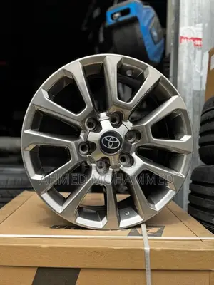 Toyota Hilux / Fortuner / Prado Rim 17