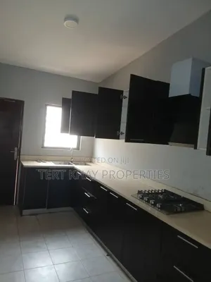 2bdrm House in Lashibi for rent