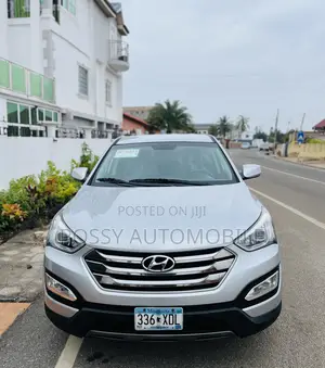 Hyundai Santa Fe Limited FWD 2016 Silver