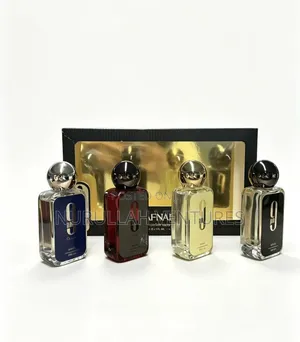  Luxury Perfume Gift Set – 4 Pieces