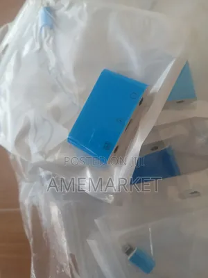 iPhone Sound Card Livestream Adapter – Lightning to Dual 3.5mm Audio