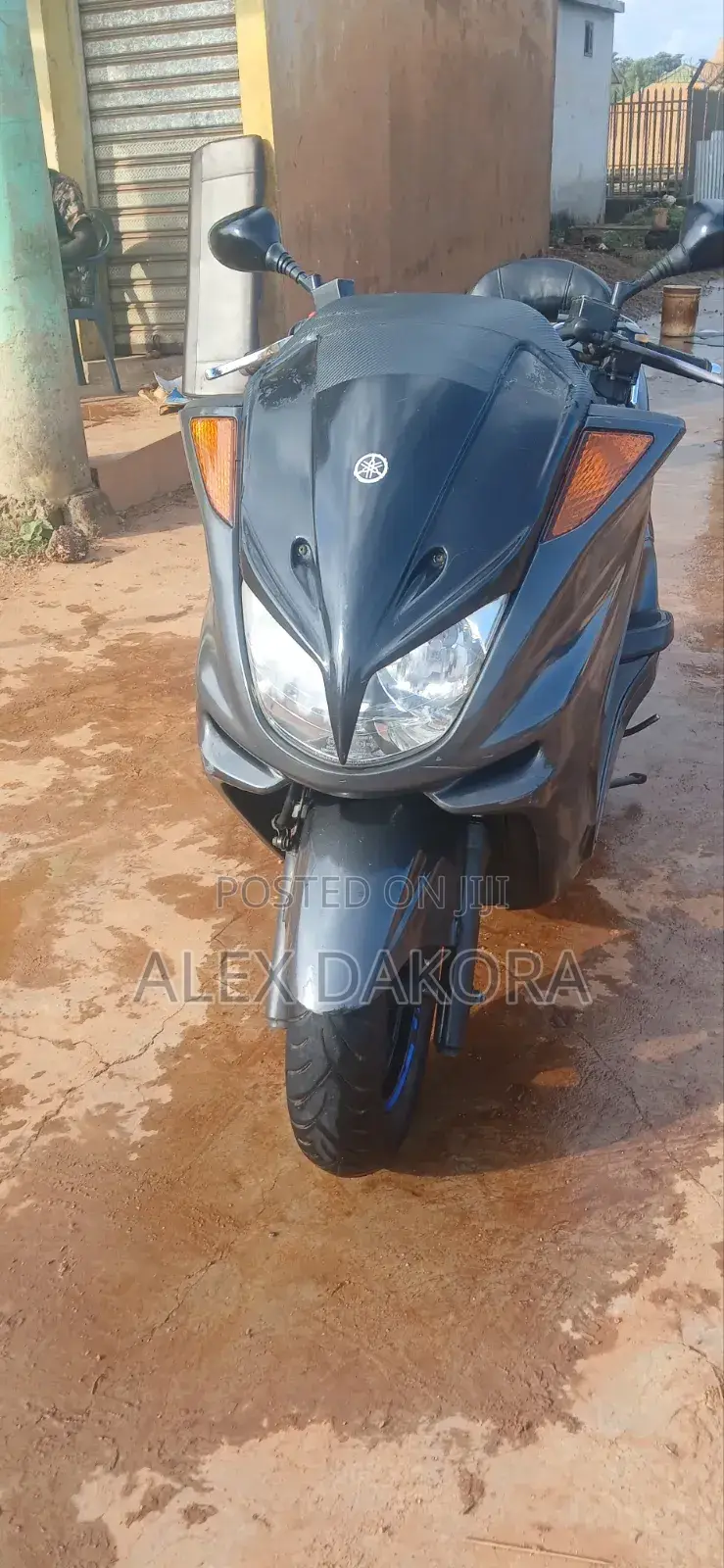 Yamaha Majesty 2025 Black