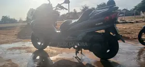 Yamaha Majesty 2025 Black